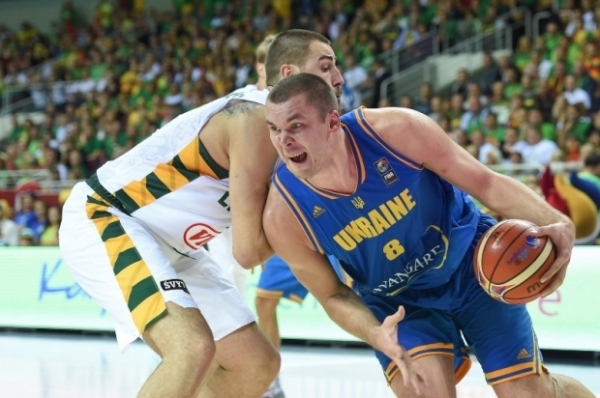 Сборная Украины по баскетболу стала участником Евробаскета-2017, заняв последнее проходное место (четвёртое) в виртуальной таблице команд, которые оказались 2-й в своих группах. 