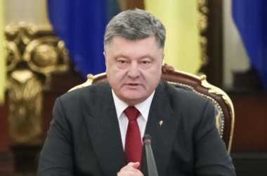 Порошенко не исключил объявления военного положения в Украине (видео) 