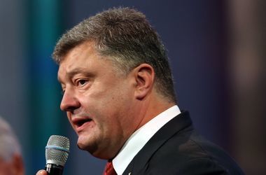 Порошенко: Украина по-прежнему заинтересована в предоставлении Западом летального оружия ВСУ 