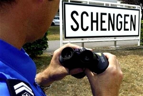 ЕС должен сделать все возможное для спасения Шенгенской зоны несмотря на любую цену. 
