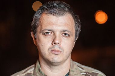 "Люди напуганы": Семенченко заявил, что Украина добровольно отдает свои территории 