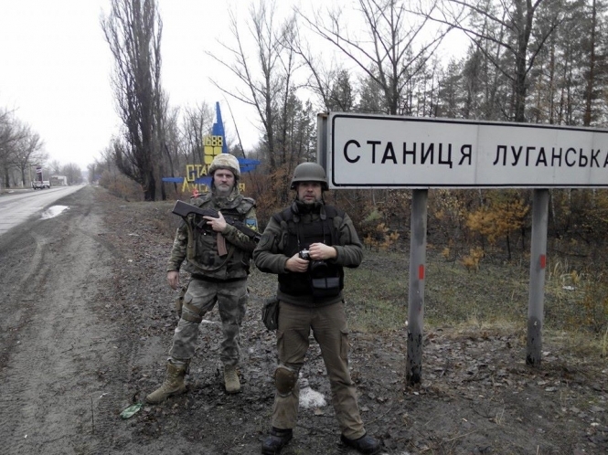 Вечером 24 октября противник почти 2 часа обстреливал позиции сил АТО, расположенные в окрестностях пгт. Станица Луганская. 