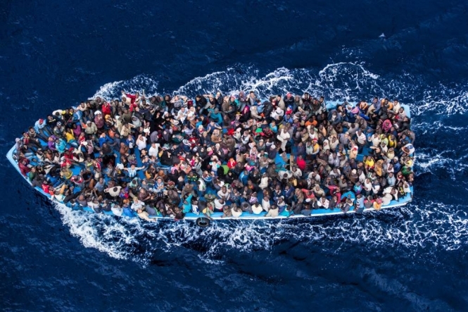 В 2016 году у берегов Средиземного моря утонуло 3740 беженцев, пытавшихся добраться до берегов Европы. 