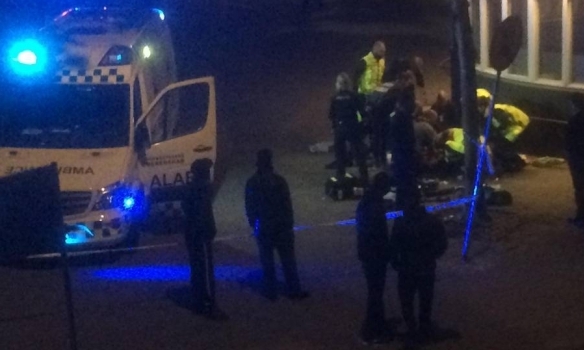 В разных местах в районе Остербро в Копенгагене (Дания) вчера вечером произошла перестрелка, в результате которой четыре человека получили ранения, один из пострадавших впоследствии скончался. 