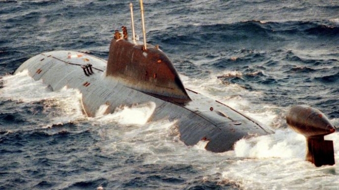 Три ударные подводные лодки, вооруженные крылатыми ракетами, присоединились к российскому флоту в направлении Сирии. 