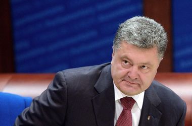 Порошенко: Каждая четвертая песня на радио будет на украинском языке 