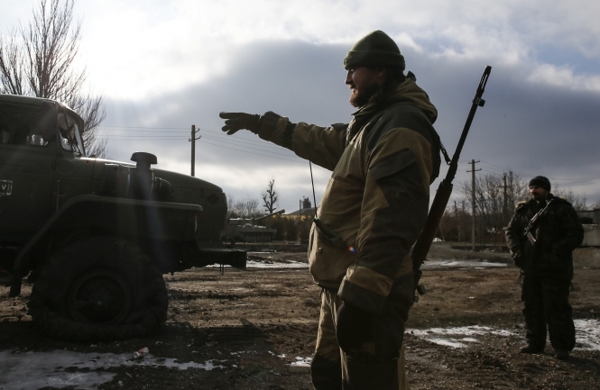 За минувшие сутки в зоне проведения АТО боевики 37 раз открывали огонь по украинским позициям, около 80% обстрелов велись на Мариупольском направлении. 