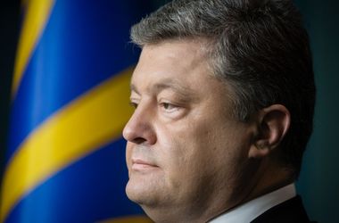 Порошенко приказал выделить земельный участок под музей Небесной сотни 