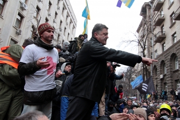 Президента Украины Петра Порошенко допросили по делу о преступлениях во время Революции Достоинства. 