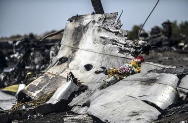 Украина продлила срок соглашения с Нидерландами по расследованию катастрофы рейса МН17 
