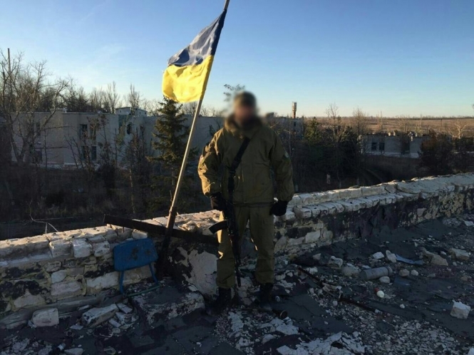 Во вторник, 22 ноября, недалеко от Мариуполя в результате боевого столкновения с боевиками террористической организации "ДНР" получил ранение украинский разведчик с позывным Паук. 