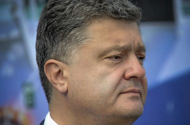 Порошенко улетает в Польшу 