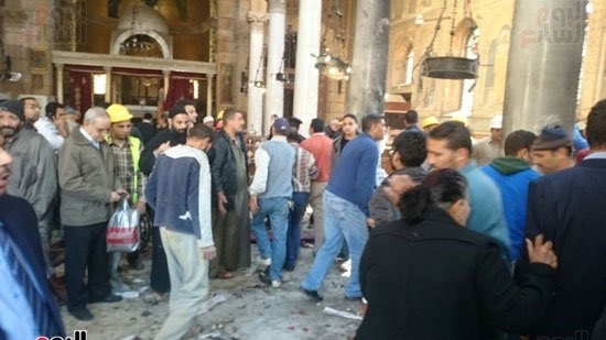 В столице Египта Каире произошел мощный взрыв возле коптского Кафедрального собора. Сейчас известно о 20 погибших. 