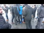 Возле Майдана независимости в центре Киева подрались фанаты ФК “Динамо” и турецкой команды “Бешикташ”.