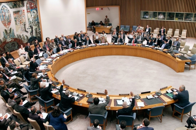 В субботу, 31 декабря, Совет Безопасности ООН принял резолюцию о поддержке соглашения о прекращении огня в Сирии, предложенную Россией. 