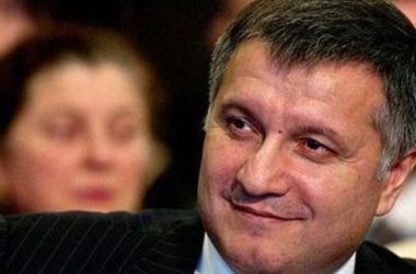 Аваков отреагировал на инициирование своей отставки в Раде 