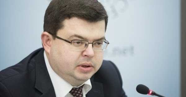 Шевченковский районный суд Киева отправил под домашний арест бывшего председателя правления банка "Михайловский" Игоря Дорошенко. 