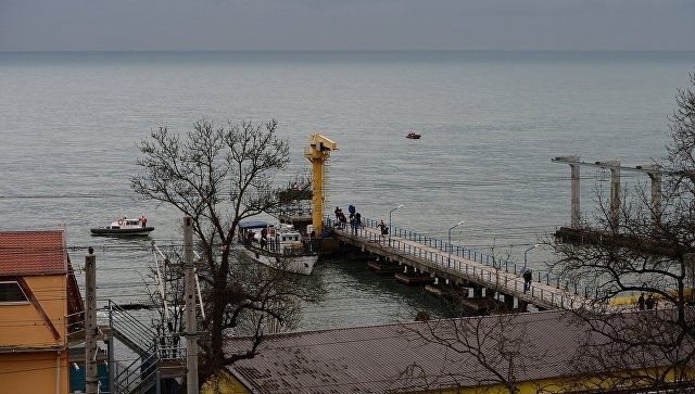 На Черном море прекратили поисковые работы на месте аварии Ту-154 из-за шторма. 