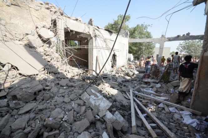 Более 100 человек погибли в результате вооруженных столкновений между правительственными войсками и повстанцами-хуситами в Йемене. 