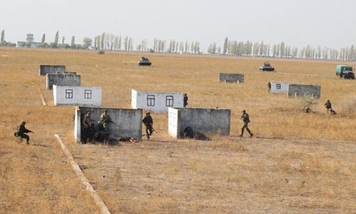 На одном из полигонов в Харьковской области начались учебные сборы резервистов. 