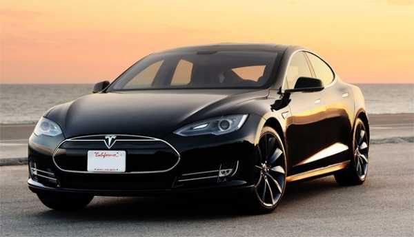Прокурор отдела областного ведомства Черкасской Олег Проц конце прошлого года приобрел в собственность автомобиль 2013 выпуска Tesla S 85. 