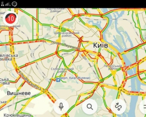 
    Киев стоит. Город парализовали 10-бальные пробки 
