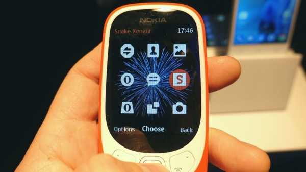 Финская компания HMD Global Oy представила новую версию телефона Nokia 3310, который впервые вышел 17 лет назад. 