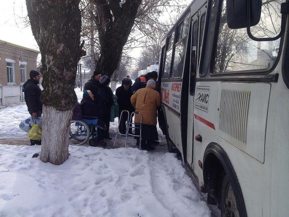 По состоянию на 16 часов, 1 февраля, из города Авдеевка Донецкой области эвакуированы 132 человека (из них 70 детей). 
