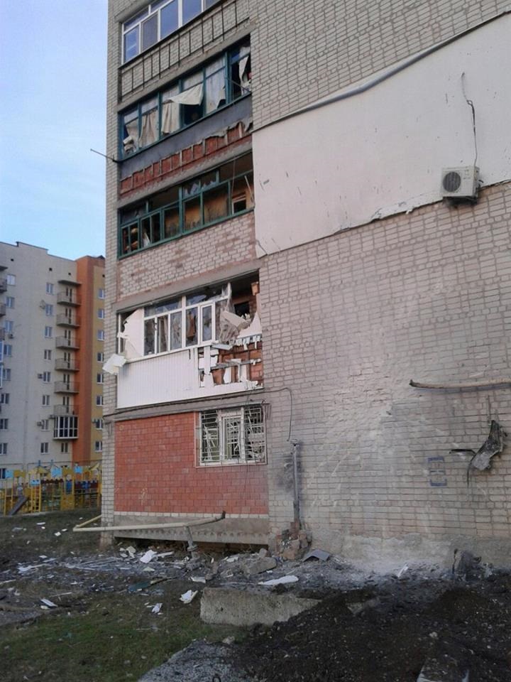 В Донецкой области в воскресенье, 5 марта, в обстрелы боевиков попало город Ясиноватая. 