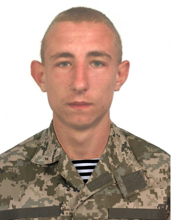 В боях в зоне проведения АТО на Донбассе погиб украинский боец ​​из Николаева. 