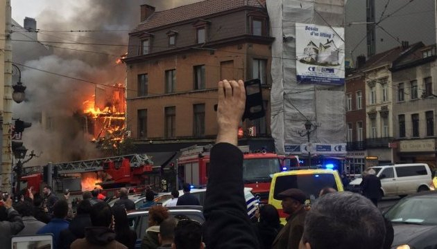 В Брюсселе в результате взрыва в доме семь человек получили ранения, еще один считается пропавшим без вести. 