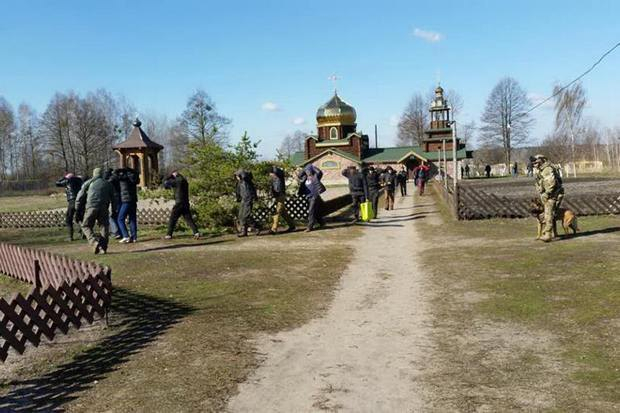 Служба безопасности Украины закрыла православный реабилитационный центр в Косачевке (Черниговская область) за незаконное лишение свободы пациентов и издевательства над ними. 