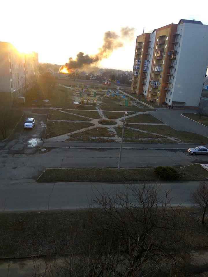 В Донецкой области в воскресенье, 5 марта, в обстрелы боевиков попало город Ясиноватая. 