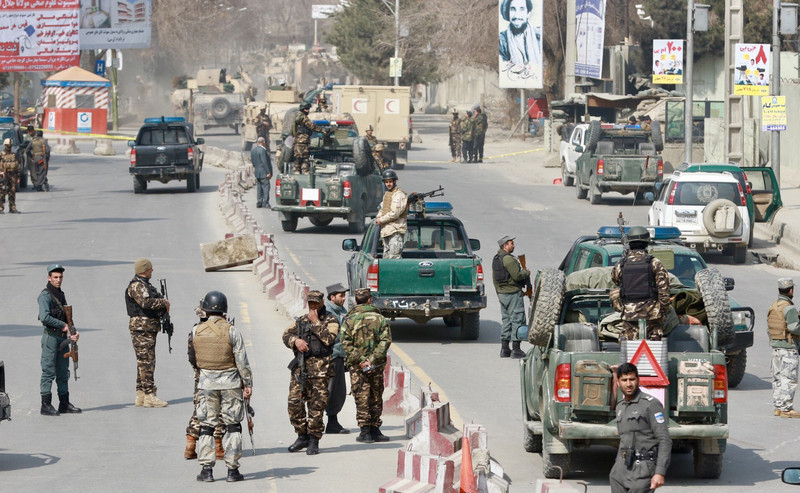 В среду, 8 марта, более 30 человек были убиты после того, как переодетые у врачей злоумышленники ворвались в самый большой военный госпиталь в Кабуле. 