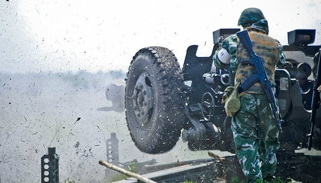 С начала суток подразделения российско-оккупационных войск 8 раз обстреляли позиции Вооруженных Сил Украины. 