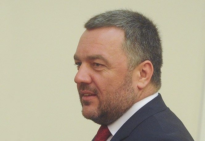 Бывший исполняющий обязанности генпрокурора Олег Махницкий заявил, что намерен подать иск о восстановлении в должности. 