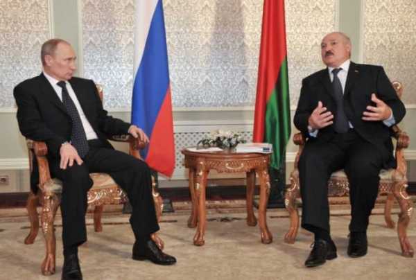 Россия намерена предоставить Беларуси кредит на сумму до одного миллиарда долларов. 