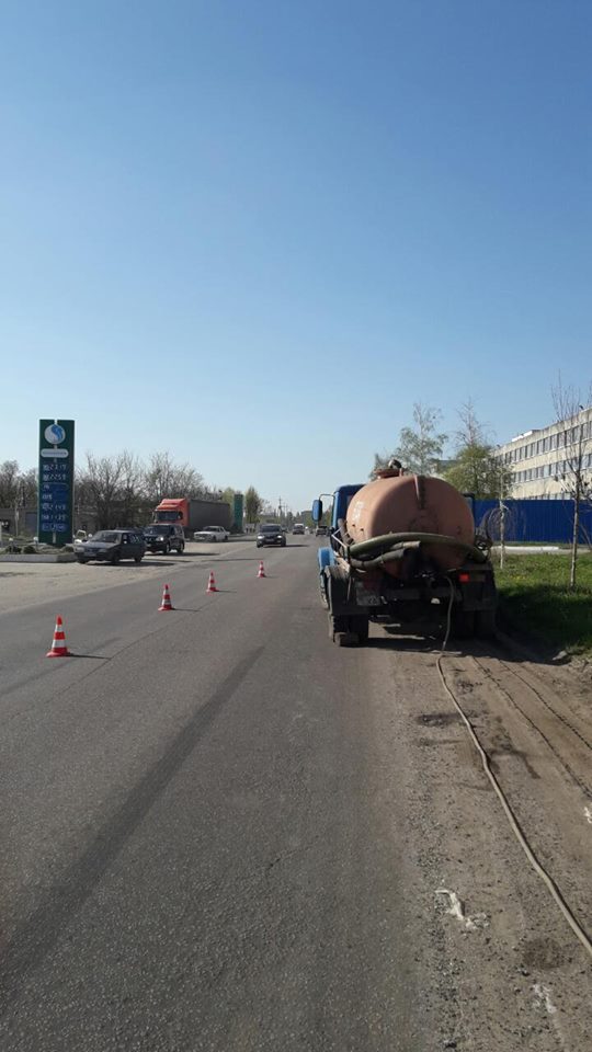 Мэр города Дергачи Харьковской области Александр Лисицкий погиб под колесами грузовика. 