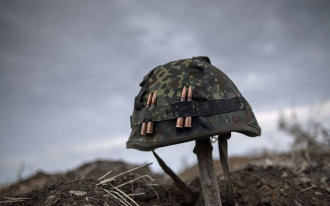 С начала суток в зоне проведения антитеррористической операции на Донбассе боевики 19 раз открывали огонь по опорным пунктам Вооруженных Сил Украины. В результате один боец ​​получил ранения. 