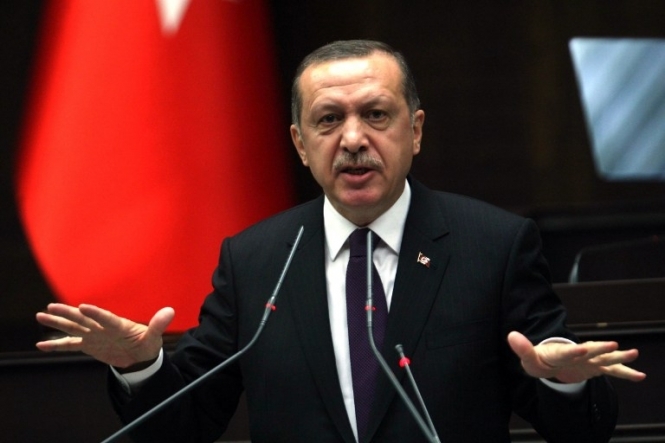 Президент Турции Реджеп Тайип Эрдоган возглавил правящую "Партию справедливости и развития". 