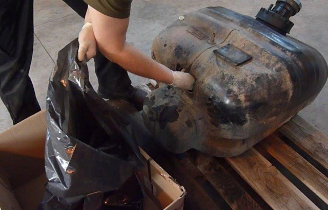 На КПП Ужгород-Вишне Немецкое словацкие таможенники конфисковали 62 кг контрабандного янтаря. 