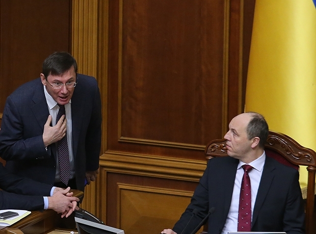 Генеральный прокурор Юрий Луценко заявил о намерении выступить в Верховной Раде в среду, 24 мая, с докладом о годе работы на этой должности. 