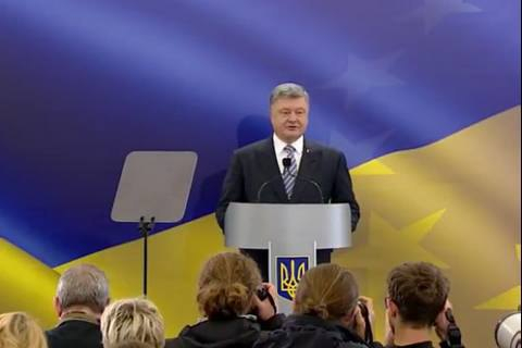 Народный депутат Украины от Блока Петра Порошенко Мустафа Найем считает, что вокруг лишения депутатской неприкосновенности Олеся дового в Верховной Раде могут возникнуть политические баталии. 