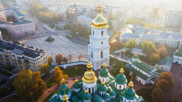 В первом квартале текущего года поток туристов в столицу Украины сохранял положительную динамику, а также рекордно увеличился по сравнению с аналогичным периодом прошлого года. 