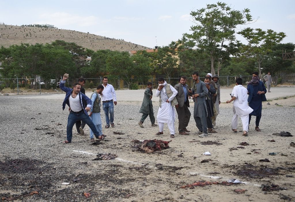 Число пострадавших в результате взрывов на похоронах сына сенатора в столице Афганистана Кабуле возросло до 119 человек. 