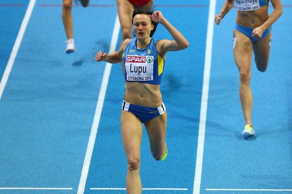 Украинская легкоатлетка Наталья Лупу дисквалифицирована на восемь лет за использование допинга. 