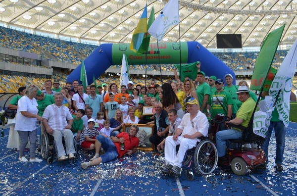 Житель Броваров с инвалидностью Олег Иваненко в среду, 28 июня, установил мировой рекорд по триатлону. 