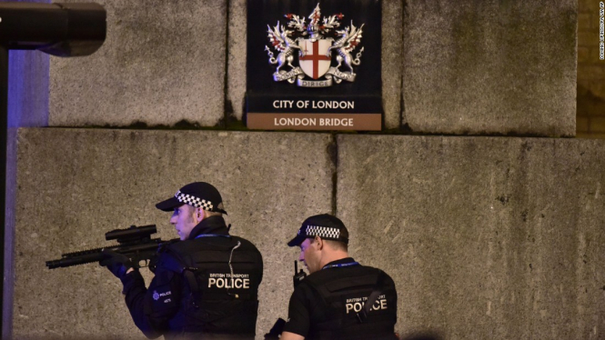 Террористическая группировка ИГИЛ взяла на себя ответственность за теракт в Лондоне в ночь на 4 июня. 