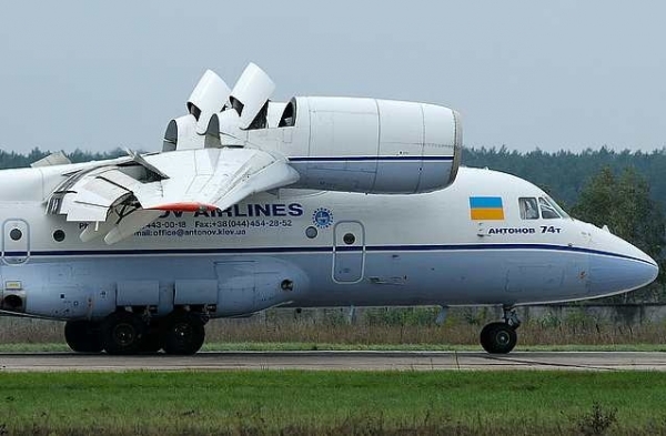 Украинский самолет Ан-74 продано Казахстана. 