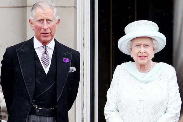 По информации СМИ, королева Великобритании Елизавета II намерена отречься от престола через четыре года, когда ей исполнится 95. 